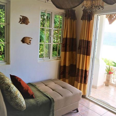 Seychelles Yellow Petals Anse Boileau ภายนอก รูปภาพ