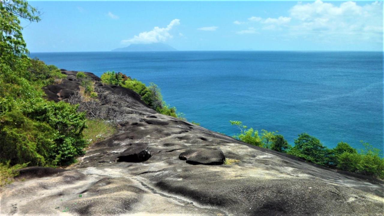 Seychelles Yellow Petals Anse Boileau ภายนอก รูปภาพ